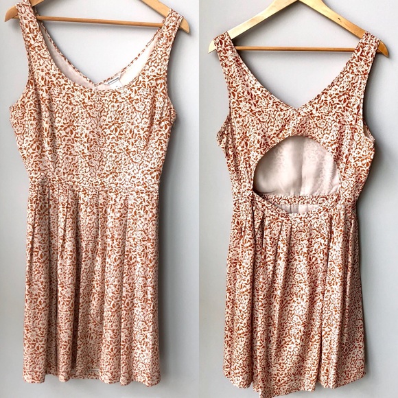 Club Monaco Dresses & Skirts - Club Monaco Dress